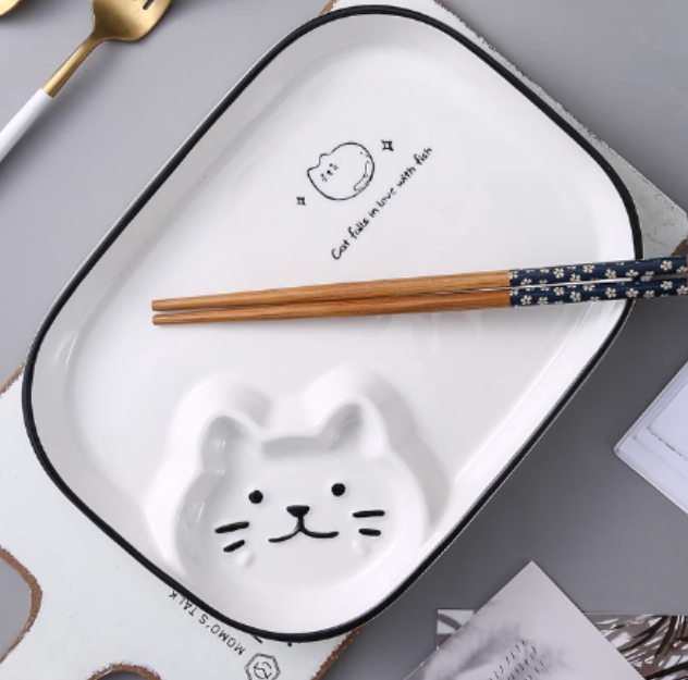 Adorable Kitten Plate for Fries Plate/Dumpling Plate/Sushi Plate, Separate Sauce Compartment Place