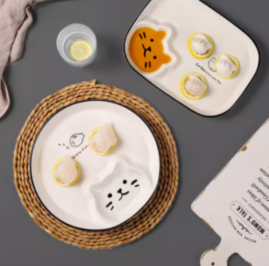 Adorable Kitten Plat/Fries Plate/Dumpling Plate/Sushi Plate, Separate Sauce Compartment Place